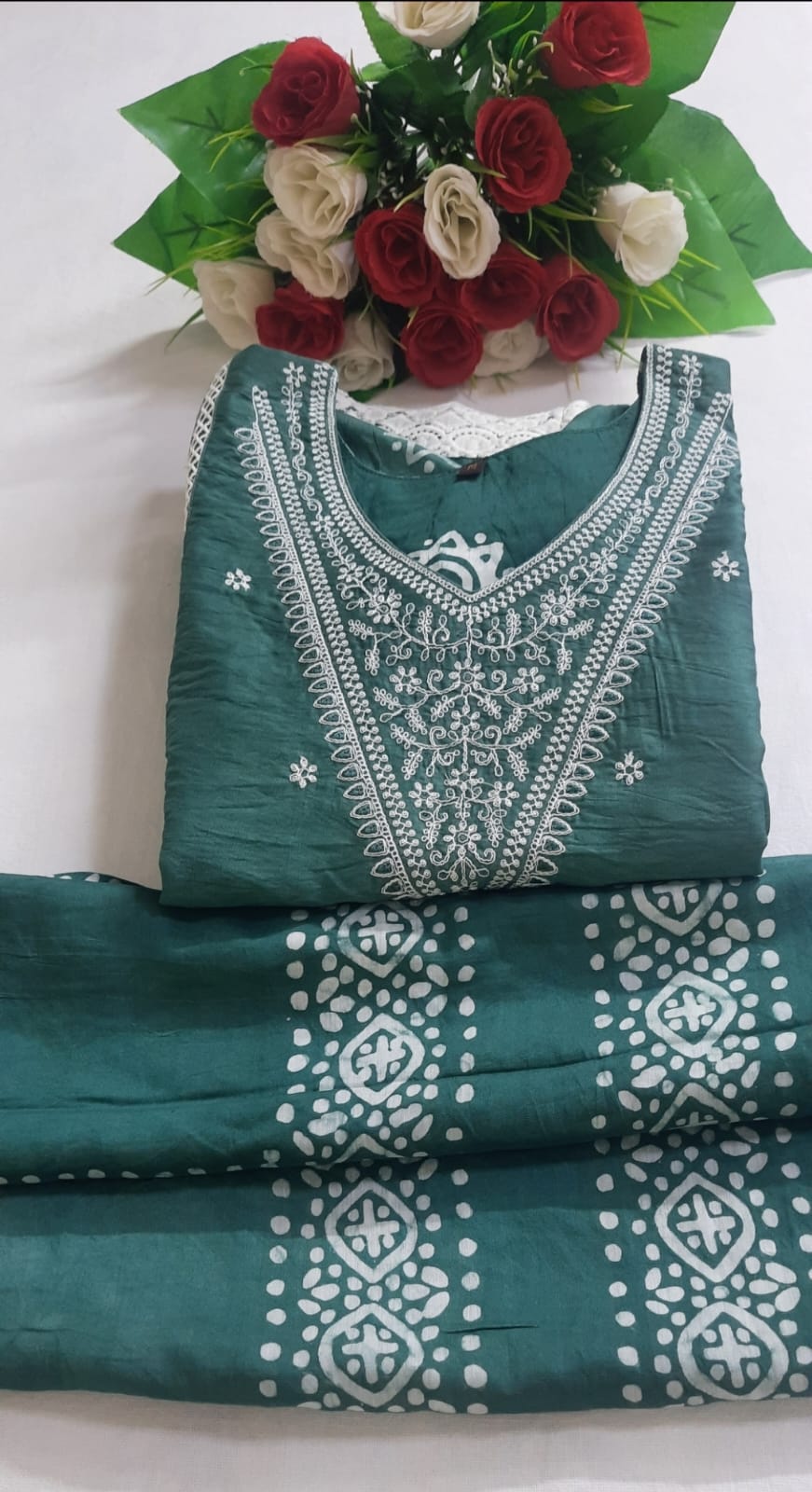 Batik Print Suit set with Thread Embroidery