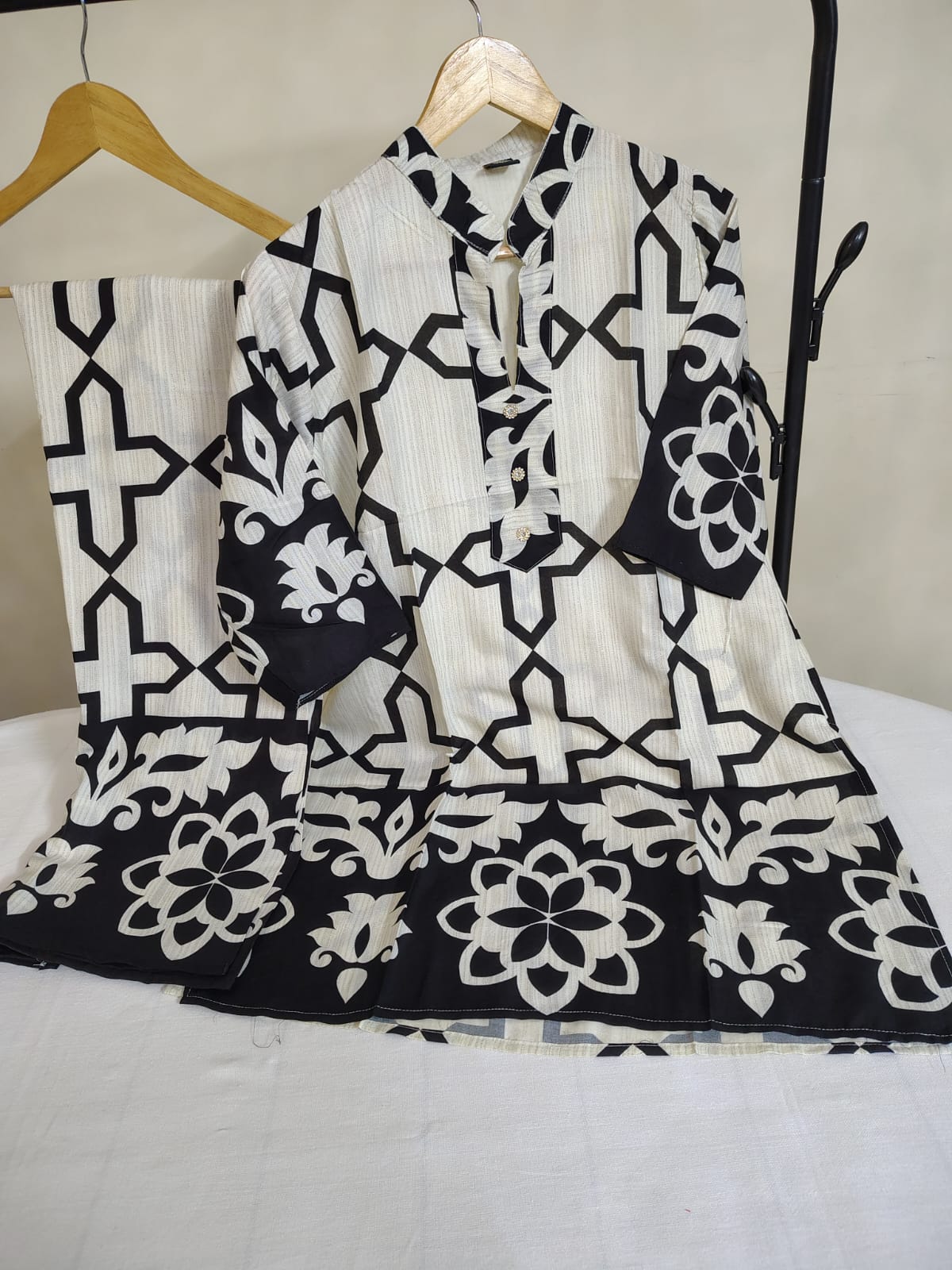 Digital Print Co-ord Set in Black & White