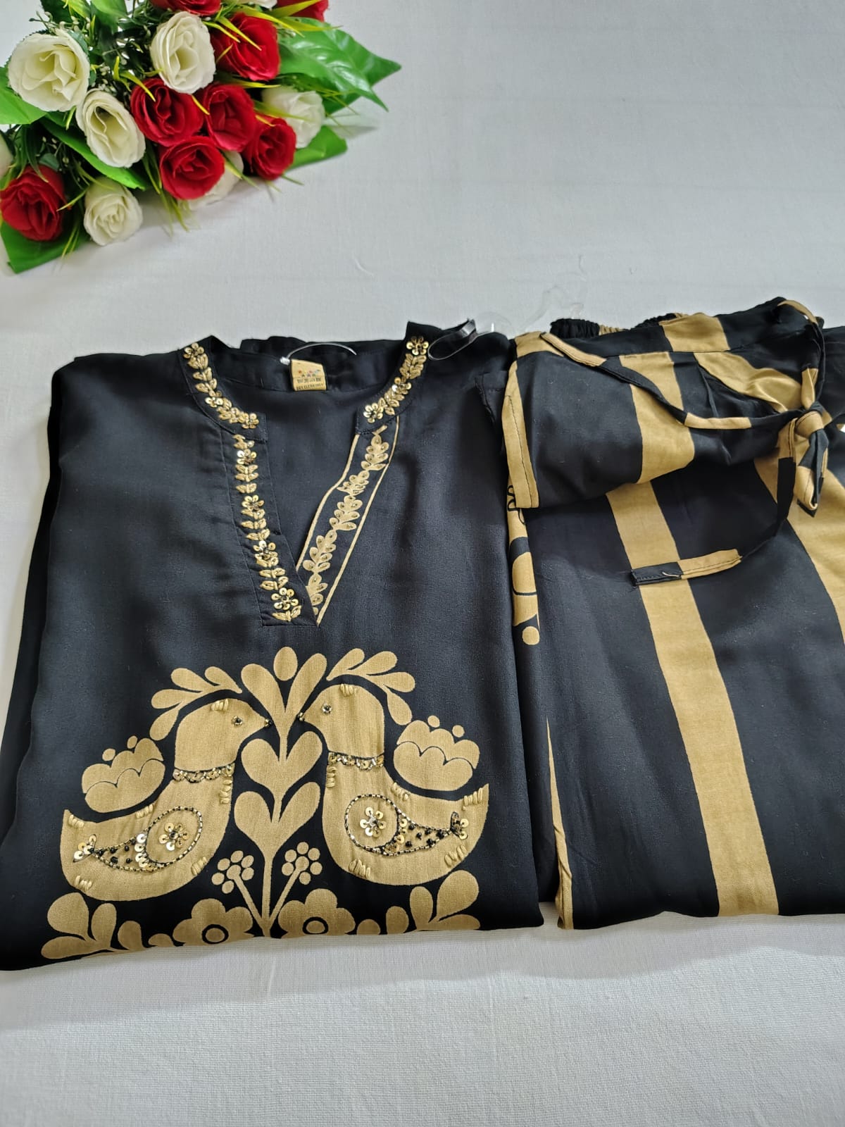 Long 2 Piece Suit with Bird Print and Handwork